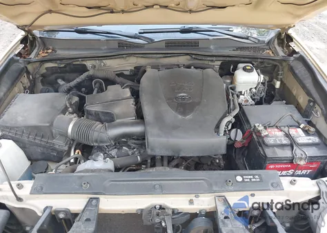 2019 Toyota Tacoma Trd Off Road из США, поврежденный, VIN 3TMCZ5AN8KM228192